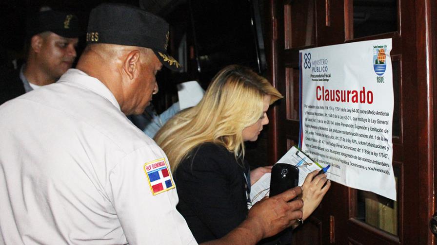 Fiscalía y Ayuntamiento Santo Domingo Este reanudan clausura negocios por ruidos