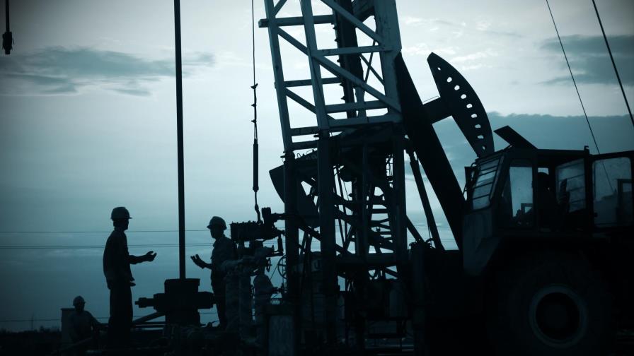 OPEP reduce la producción y sector estadounidense del esquisto lo celebra OPEP reduce la producción y sector estadounidense del esquisto lo celebra