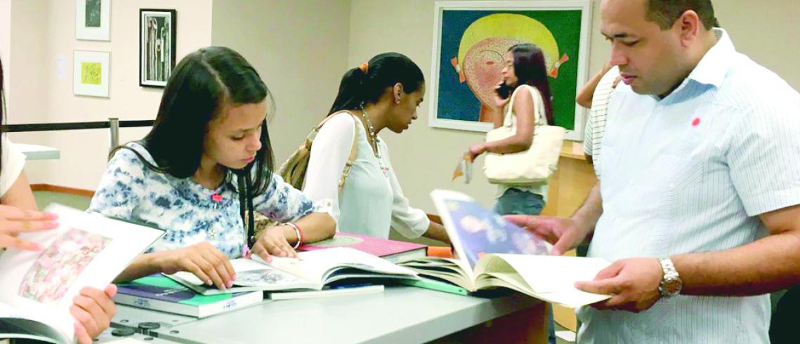 2014, UNESCO reconoce al Fondo Fradique Lizardo. Este fondo del folklore dominicano de la Mediateca del Centro es reconocido como Patrimonio Documental de América Latina y el Caribe, por parte de la UNESCO.