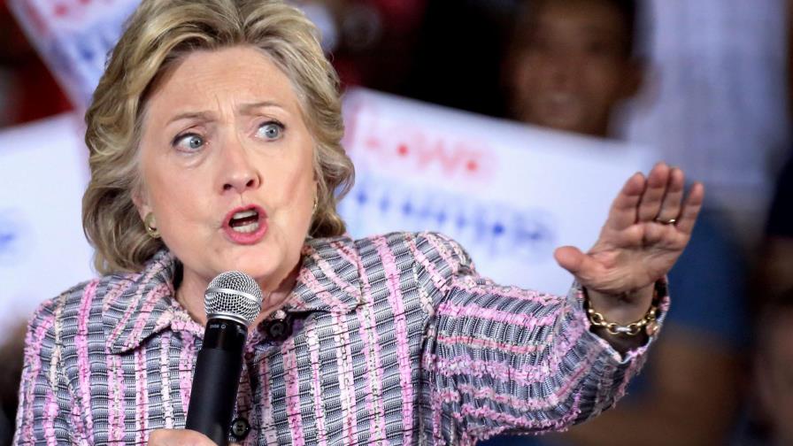 Clinton mejora su ventaja sobre Trump tras su debate, según sondeos