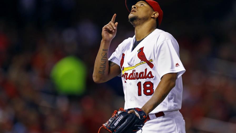 Carlos Martínez lanzó siete sólidas entradas, Cardenales blanquean a Piratas 