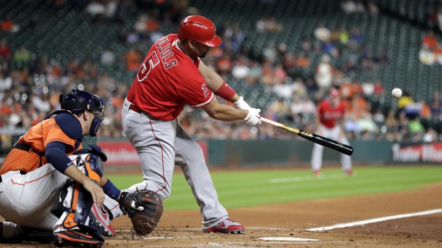Albert Pujols ya no jugará más esta temporada