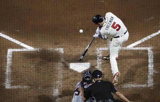Jean Segura ayuda triunfo de Diamondbacks; batea de 3-2 y anota tres