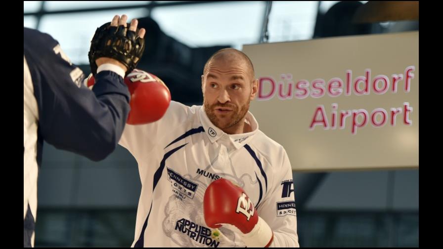 Campeón de boxeo anuncia su retiro