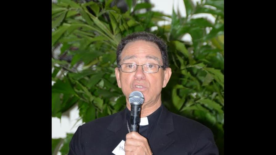 Fallece la madre de monseñor Nicanor Peña