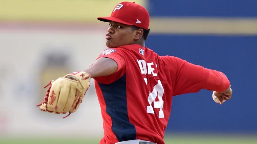 López nombrado mejor brazo; Marmolejos Jugador del Año de los Nacionales