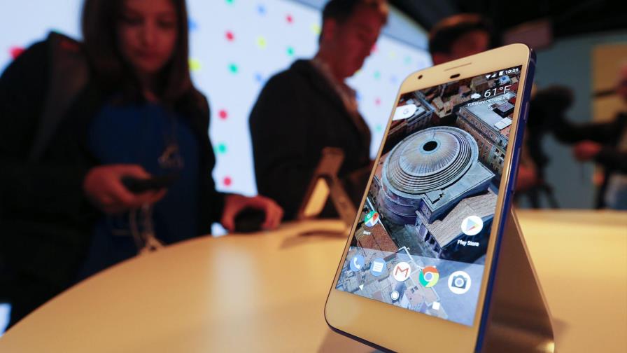 Google presenta Pixel y lanza una “familia” de productos propios 