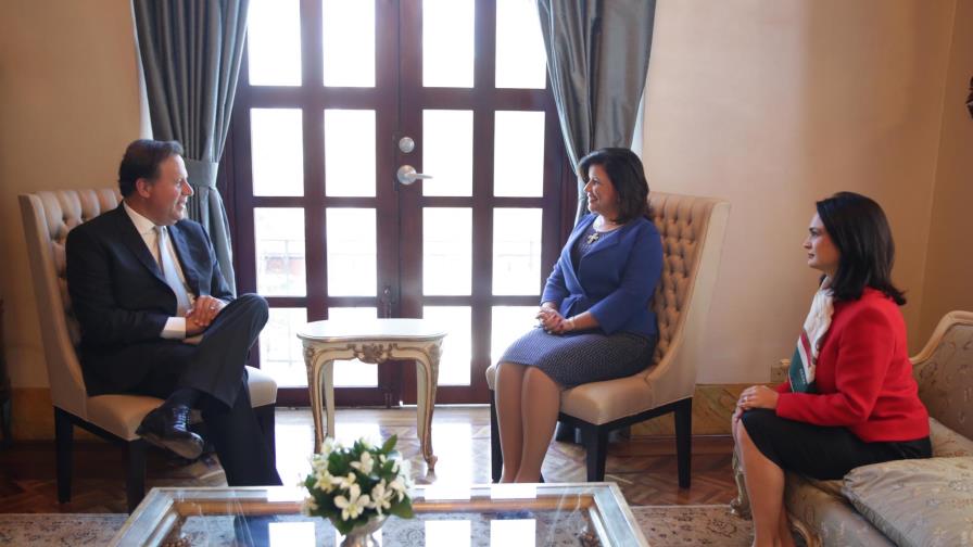 Vicepresidenta Cedeño sostiene intercambio de políticas sociales en Panamá