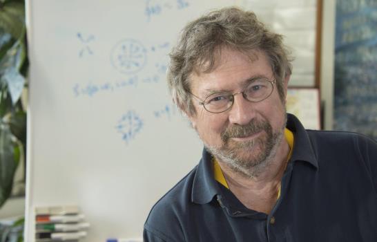 Nobel de Física a tres británicos por revelar secretos de la materia exótica Nobel de Física a tres británicos por revelar secretos de la materia exótica