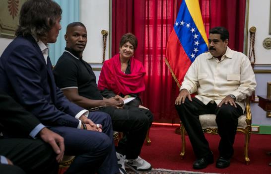 Jamie Foxx y Lukas Haas se reúnen con Maduro en Caracas