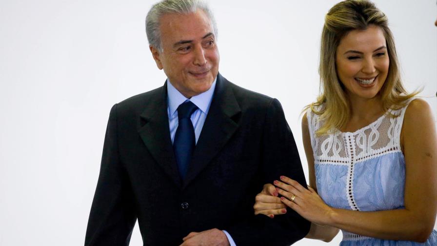 La joven esposa de Temer asume programa social volcado a los niños brasileños 