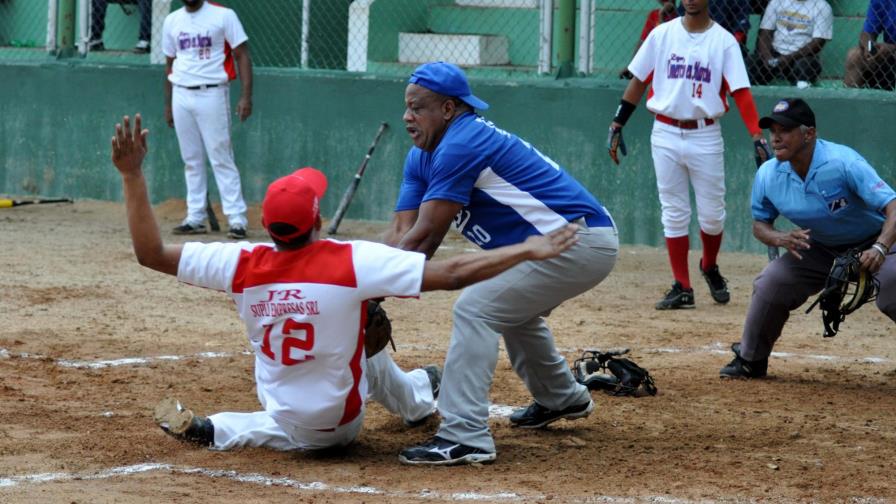Sodema y Adovenprofar abren 2da ronda de sóftbol del Distrito Nacional