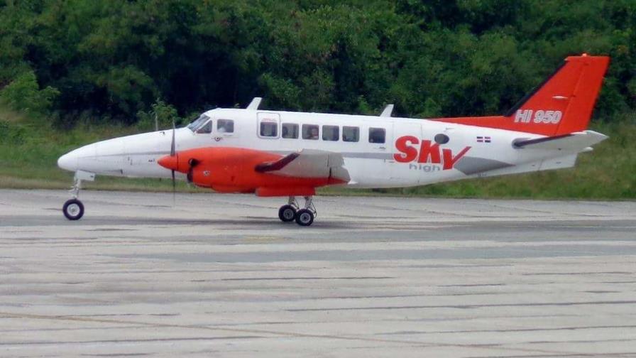 Avión aterriza de emergencia en Aeropuerto Internacional de Las Américas