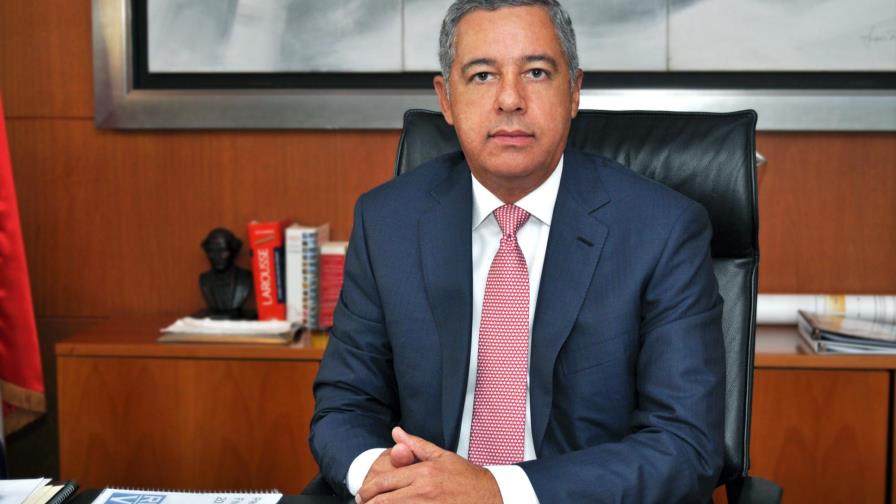 Ministro de Hacienda justifica adelanto del 50% de ITBIS de industrias