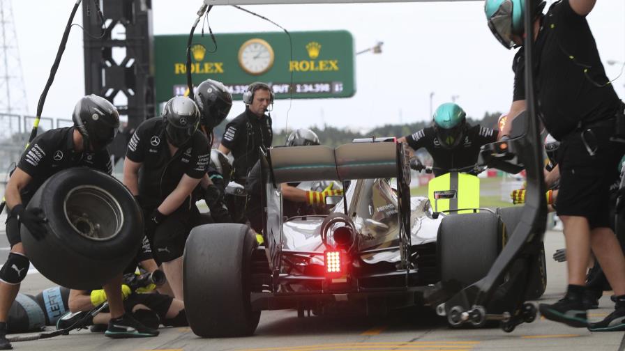 Jefe técnico de Mercedes rechaza sabotaje a Lewis Hamilton 
