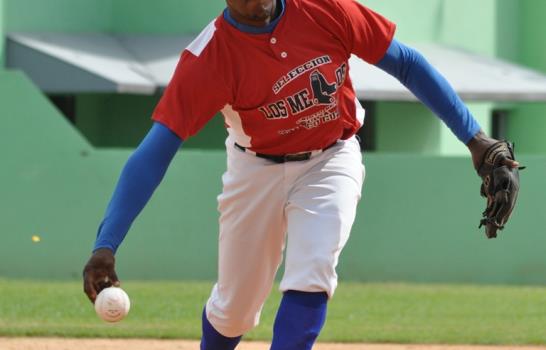 Adovenprofar, Picapiedras y Domingo Guzmán ganan divisiones sóftbol