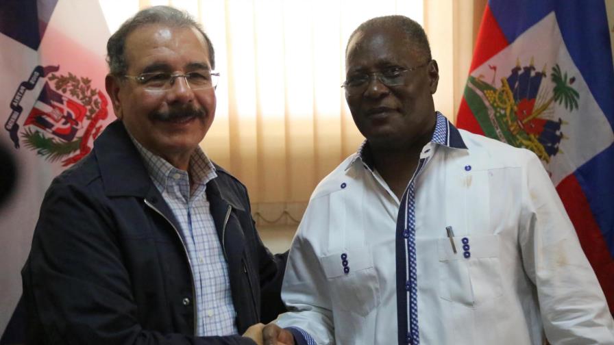 Políticos exigen que ayuda a Haití incluya a los afectados dominicanos