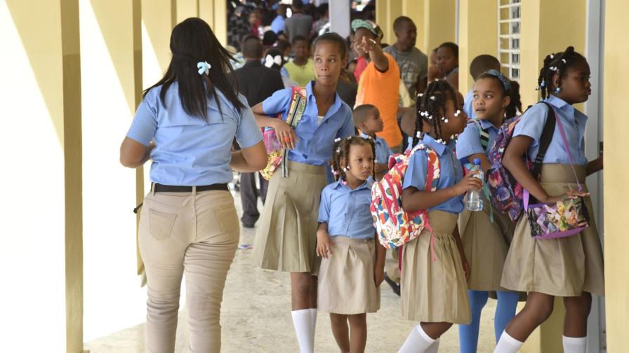 Educación continuará este martes el concurso de oposición docente
