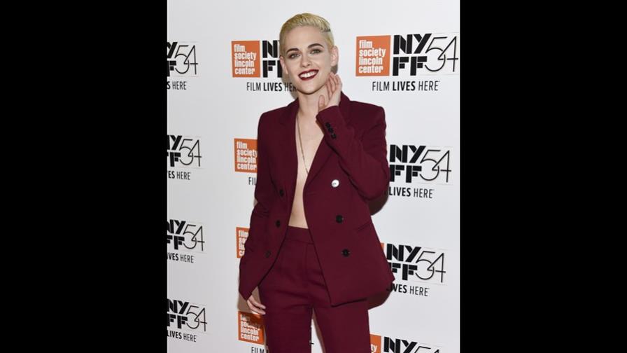 Kristen Stewart admite que es una “trabajólica” 