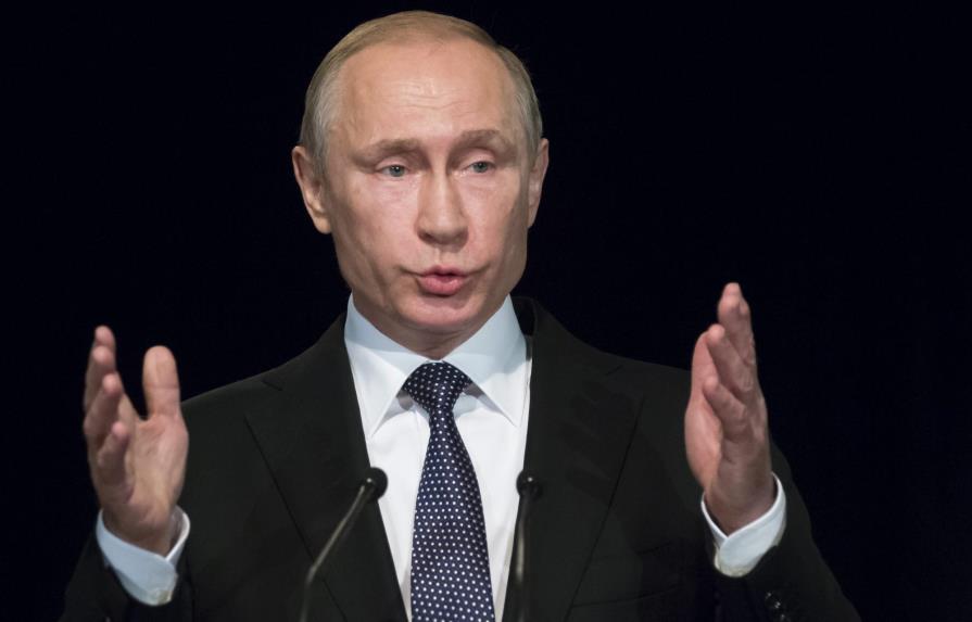 Putin acusa a Occidente de culpar a Rusia de todos los pecados y crímenes