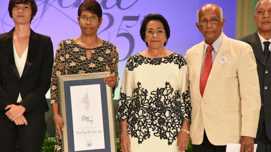 “Brugal Cree en su Gente” premia al Patronato Cibaeño contra el Cáncer