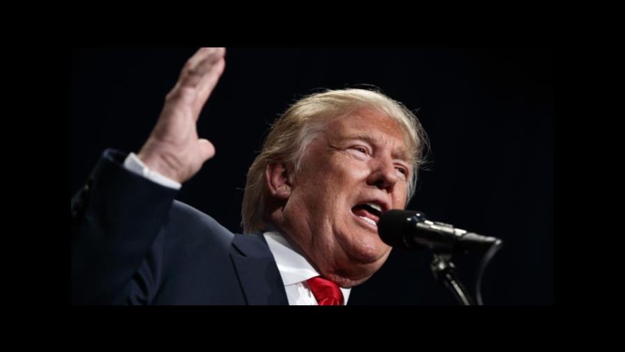 Donald Trump recurre de nuevo a una campaña de ataques e insultos