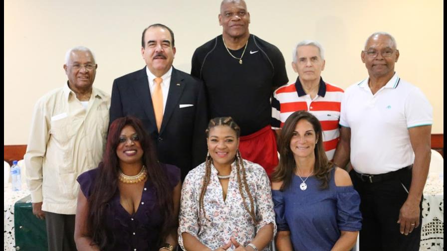 Atletismo y voleibol se disputaron a Juana Arrendel; Andrés Polimar le ganó a Cristóbal Marte