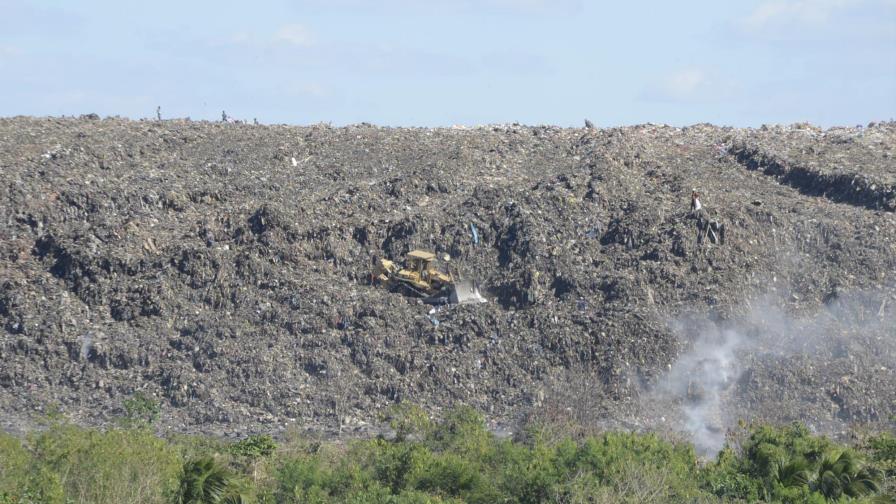 El alcalde de Santo Domingo Norte quiere revisar el contrato de Duquesa
El alcalde de Santo Domingo Norte quiere revisar contrato Duquesa