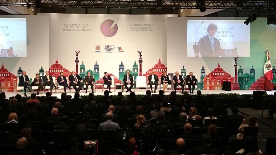 La SIP reclama a Peña Nieto que asesinatos de periodistas no queden impunes 