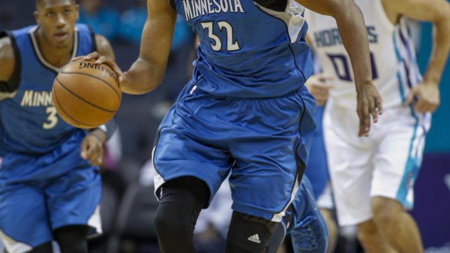 Thibodeau reconoce las habilidades de Towns Thibodeau reconoce las habilidades de Towns