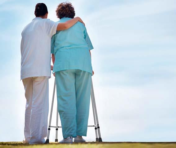 Apoyo de familiares y cuidadores es fundamental para el enfermo de alzheimer