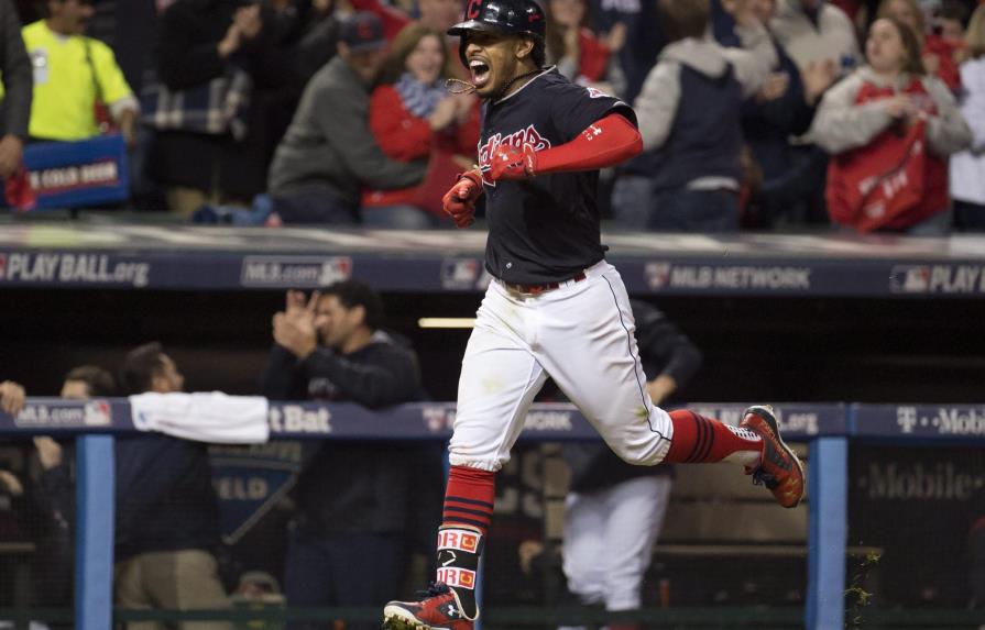 Cleveland vence a Toronto, en el primer juego de la serie de campeonato