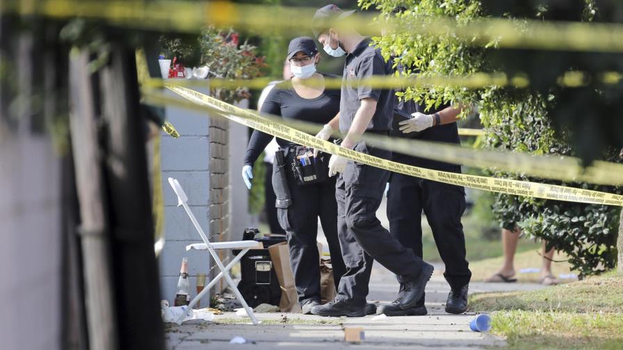 Tiroteo en restaurante deja 3 muertos y 12 heridos en Los Ángeles 