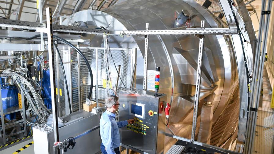 Alemania invierte 66 millones de dólares para pesar “la partícula fantasma”