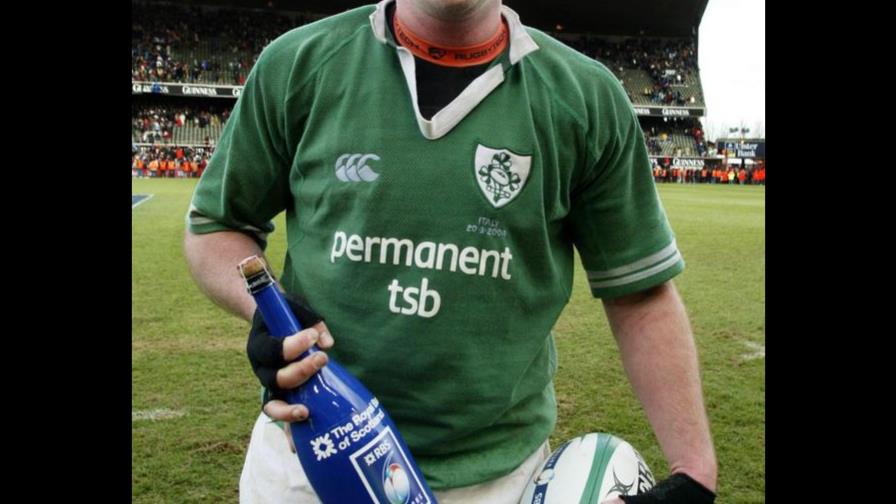 Irlanda llora la muerte inesperada de la leyenda del rugby Anthony Foley