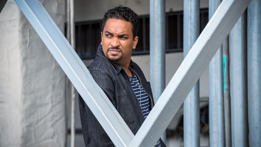 Rapero Gnómico le da un aire renovado a canciones emblemáticas del ayer 