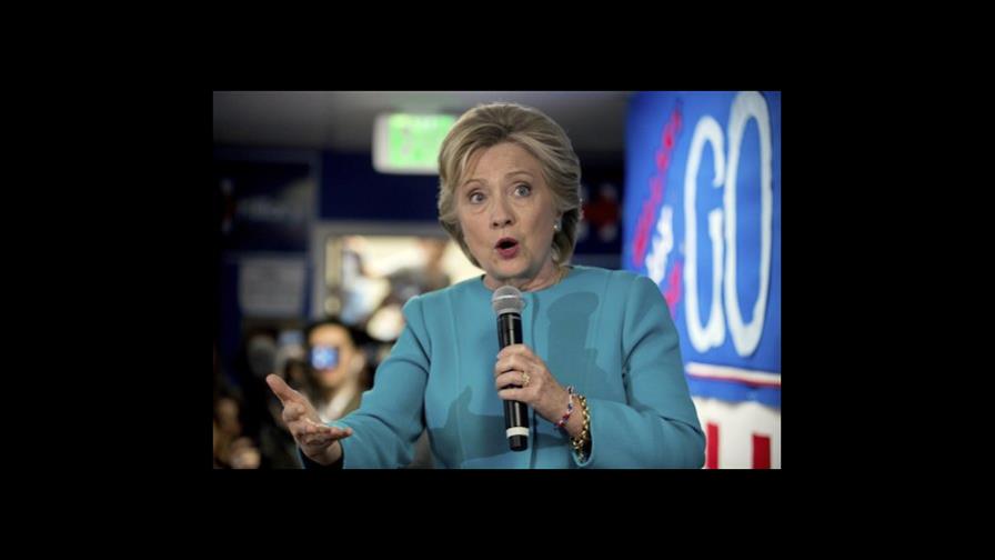 Clinton adelante de Trump en recta final de elecciones en EE.UU.