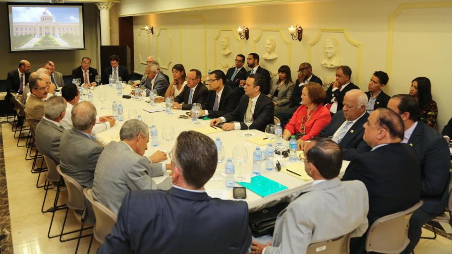 Advierten sobre la desgravación arancelaria