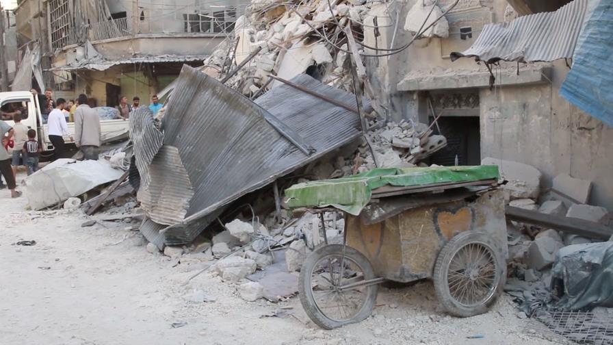 Alepo vive día de respiro sin bombardeos como preludio de “pausa humanitaria”