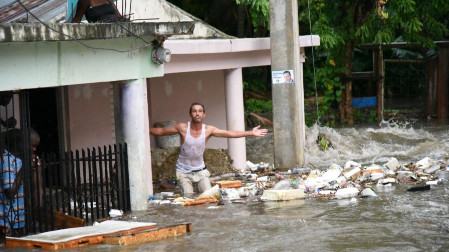 Lluvias anegan 117 viviendas y obligan al desplazamiento de 85 personas 