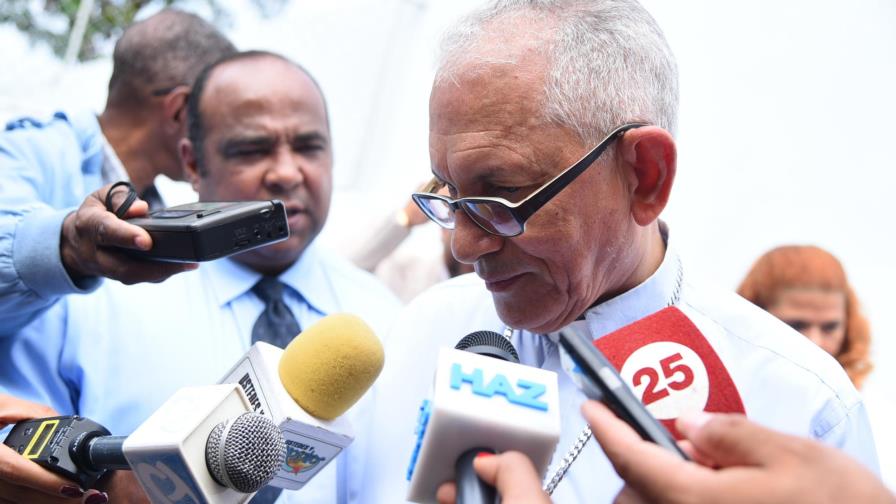 Obispo auxiliar aboga por unidad y trabajo para construir la paz que necesita el país