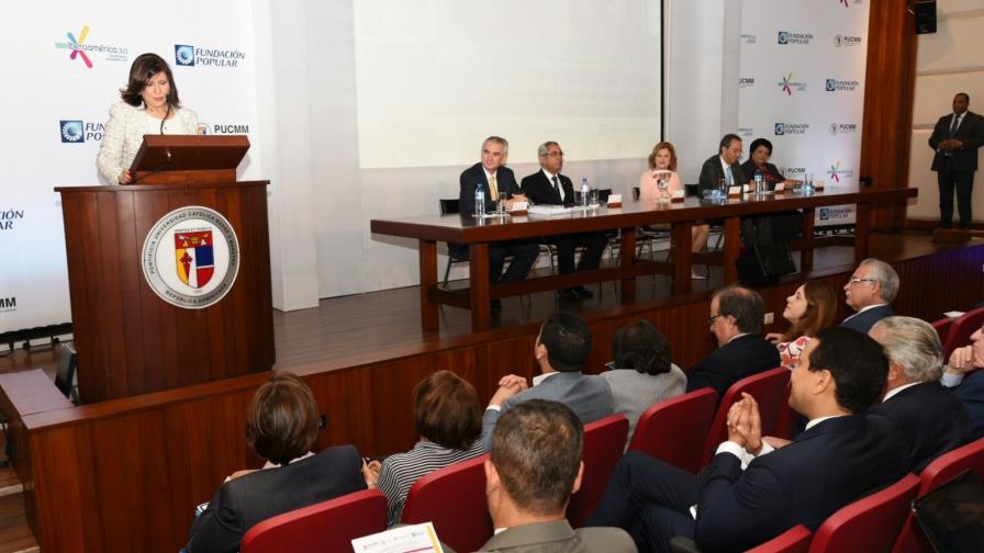 Vicepresidenta considera jóvenes sufren limitaciones