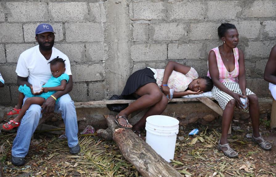 Registrados casi 800 casos de cólera en Haití tras paso de huracán Matthew (OMS)