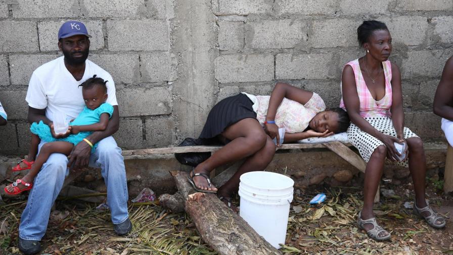 Registrados casi 800 casos de cólera en Haití tras paso de huracán Matthew (OMS)