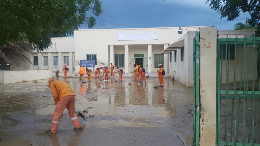 Obras Públicas interviene zonas afectadas por inundaciones