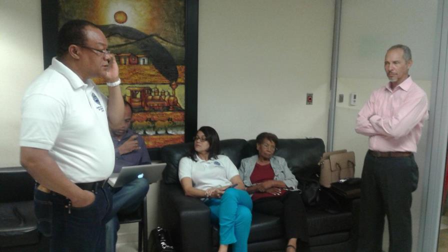 Faprouasd ocupa sede de la rectoría en demanda de aumentos salariales Faprouasd ocupa sede de la rectoría en demanda de aumentos salariales