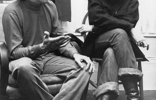 Fallece el activista antibélico Tom Hayden a los 76 años 