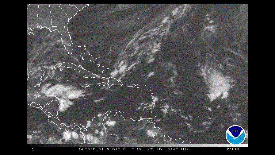 Continuarán los aguaceros debido a vaguada y sistema frontal
