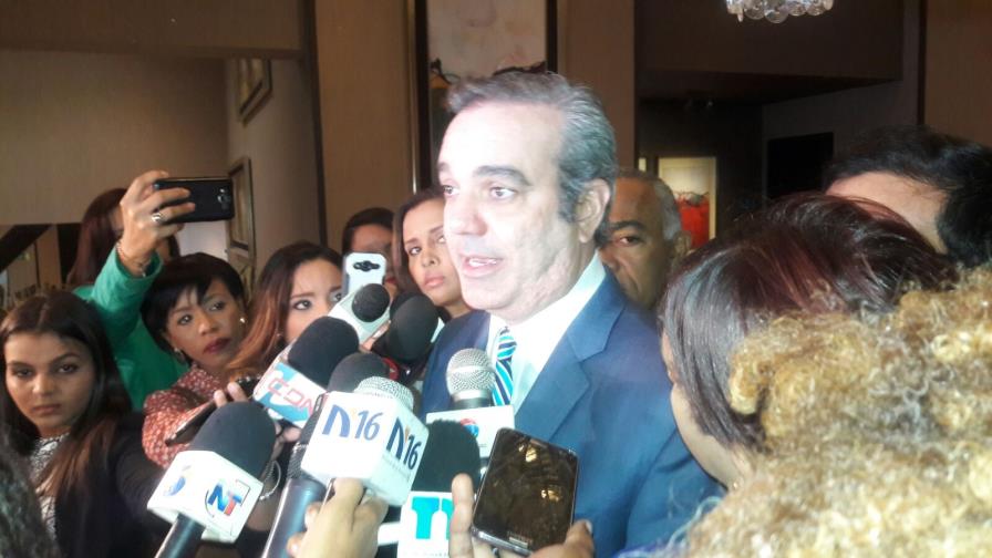 Abinader dice personas con casos judiciales no deben ir a la Cámara de Cuentas