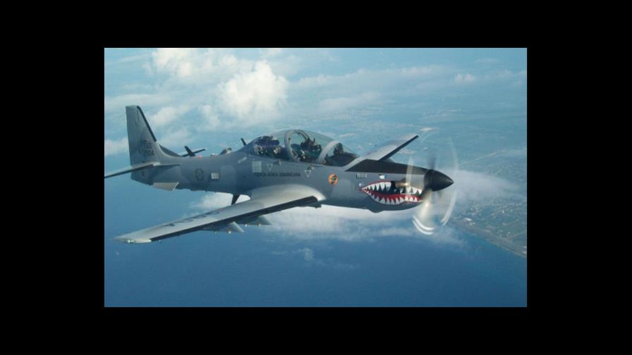 Piden investigar a fondo caso Tucanos 
Fidel Santana propondrá comisión emita resolución sobre Super Tucano